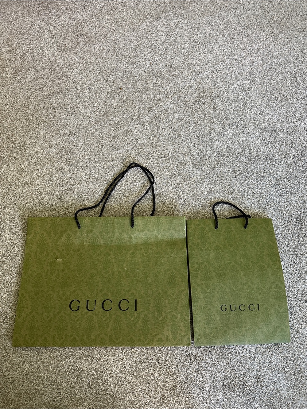 Gucci Green Patterned Paper Shopper Bags with Black Rope Handles